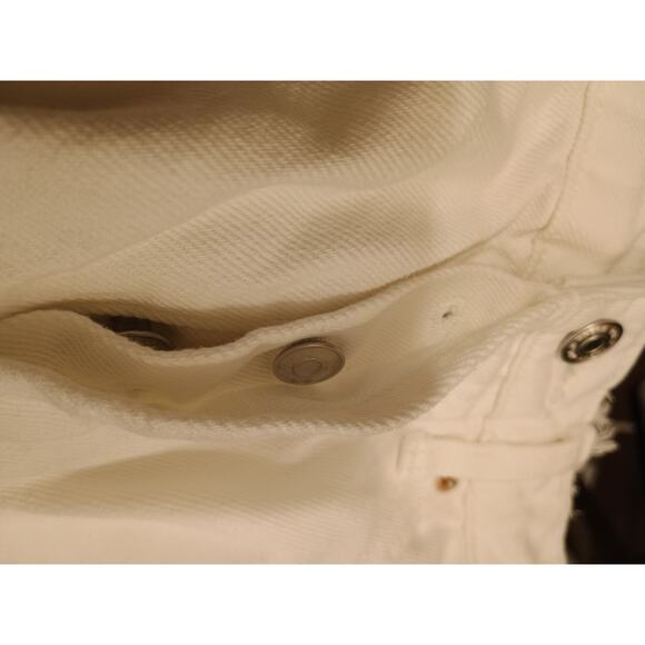 Wild Fable High Rise Bermuda Shorts Destressed Raw Hem Button Fly Women's Sz 4 - Picture 6 of 10